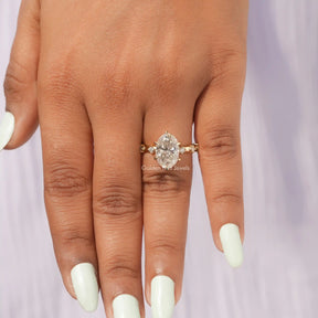 [Moissanite Oval Cut Accent Stone Ring]-[Golden Bird Jewels]