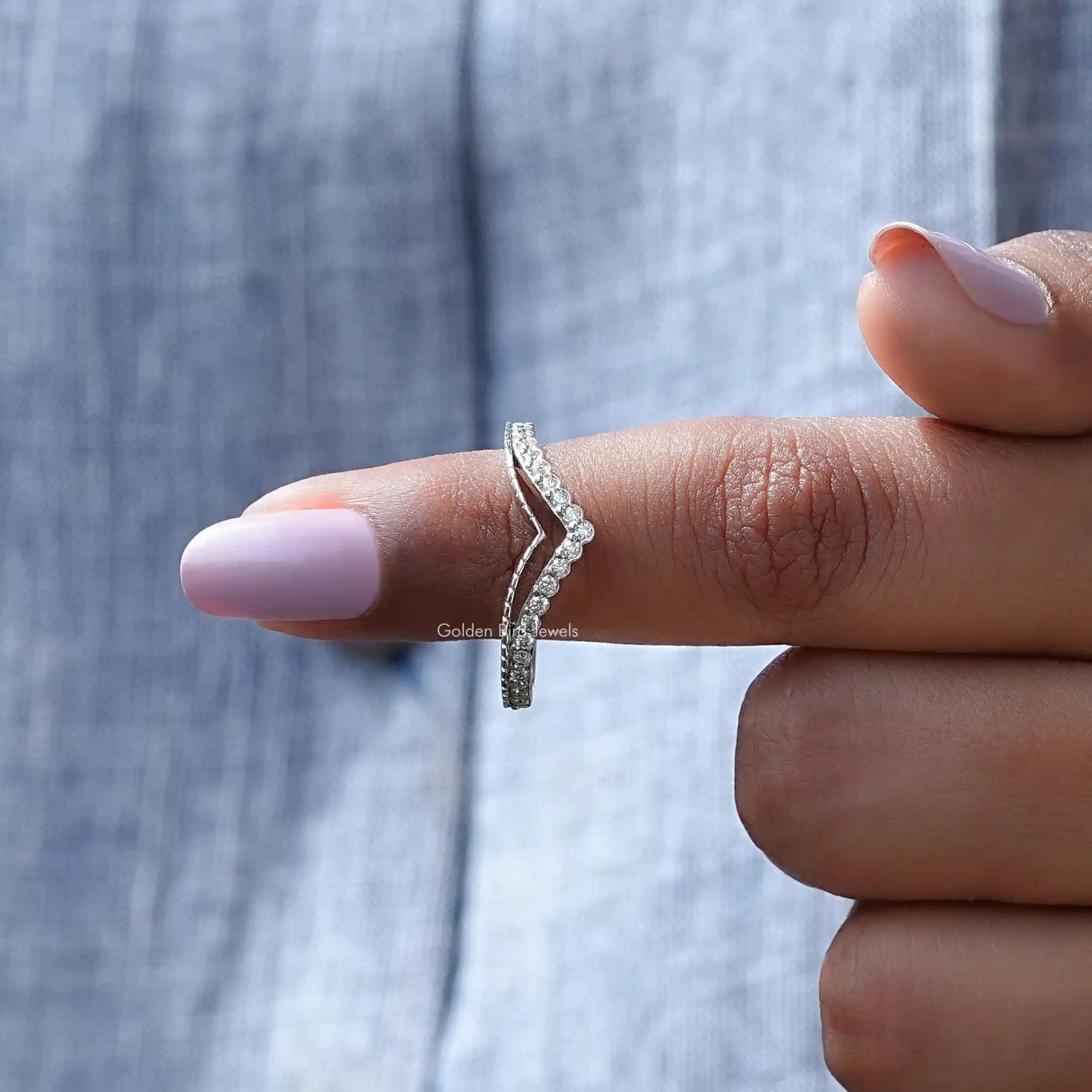 [White Gold Moissanite Round Cut Band]-[Golden Bird Jewels]