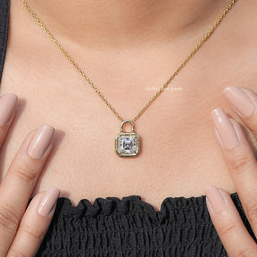 Farbloser Asscher-Moissanit-Solitäranhänger