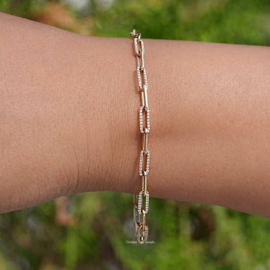 Close up view of Round Cut Lab Grown Diamond Link Bracelet
