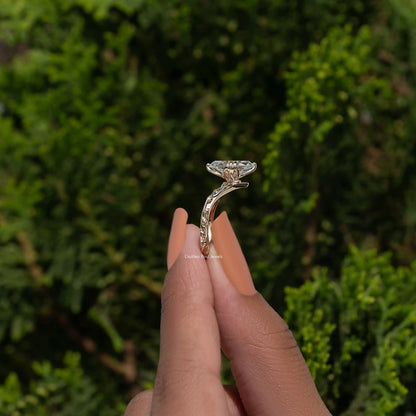 Old Mine Moval Cut Diamond curved Ring