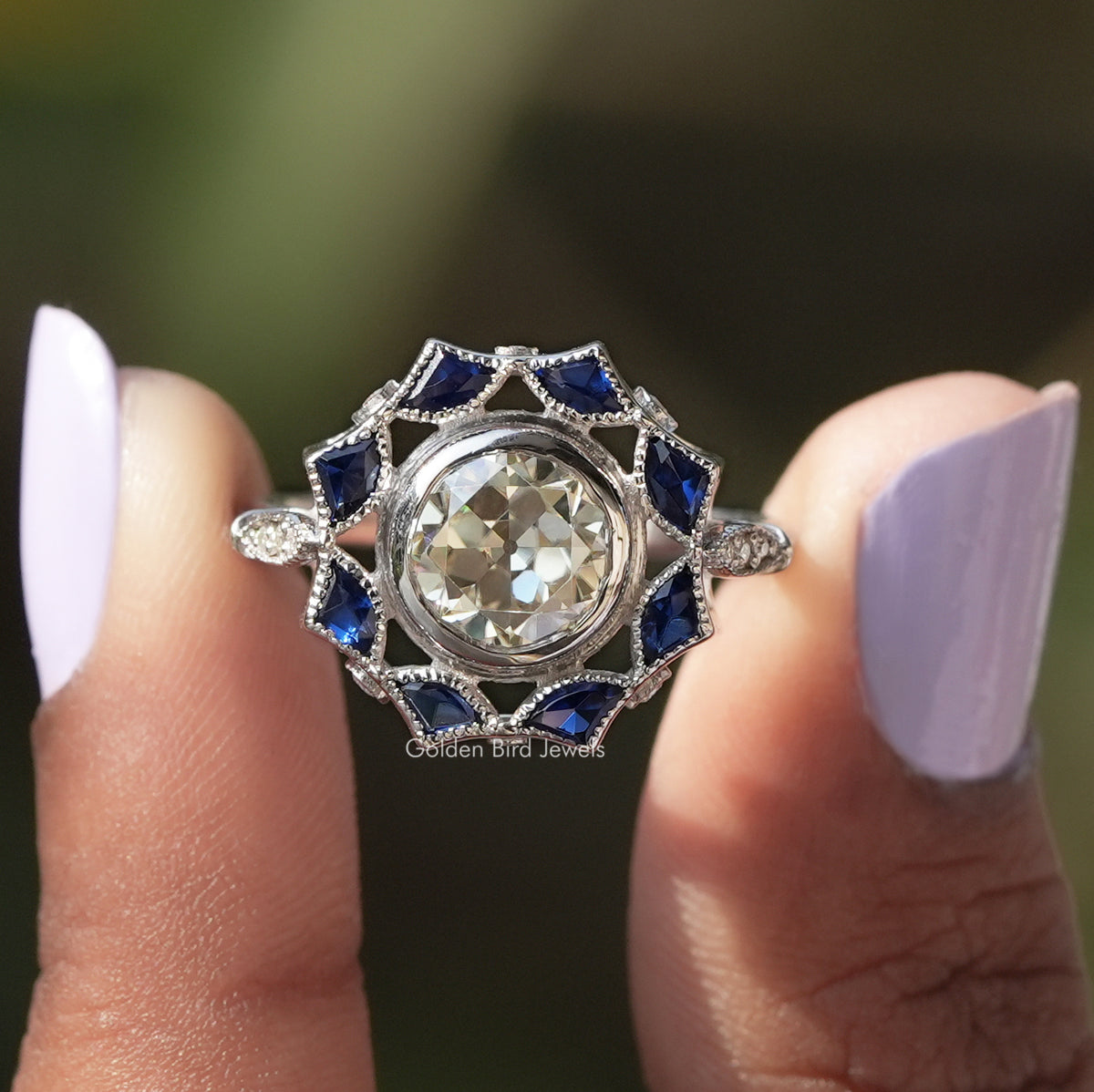 [Old European Round Cut Bezel Setting Moissanite Ring]-[Golden Bird Jewels]