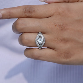 Old europian round cut moissanite  diamond Ring for wearing's wpmen