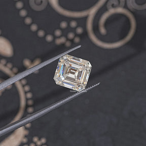 Off White Old Mine Asscher Loose Moissanite