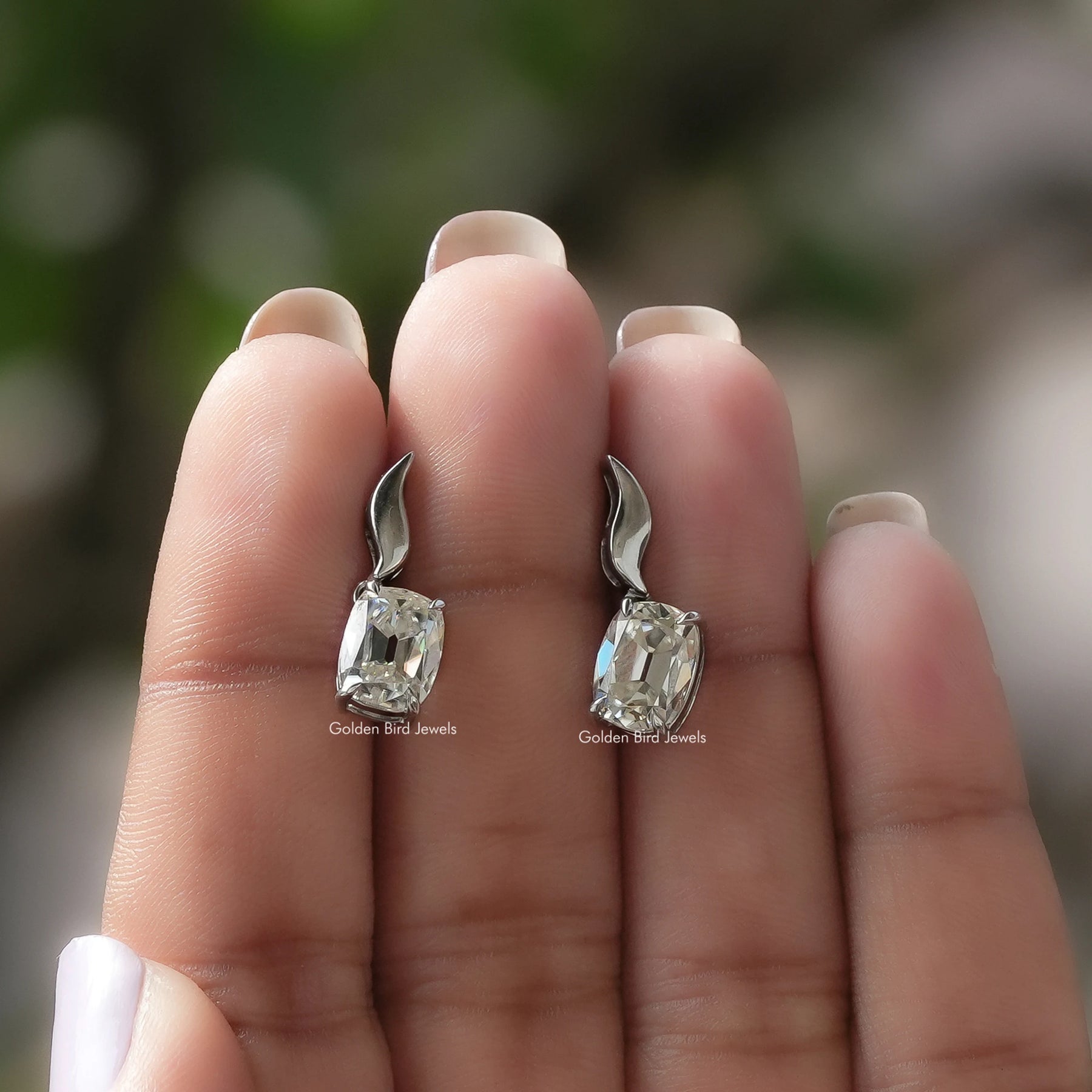 [Near Colorless Cushion Cut Dangle Drop Earrings]-[Golden Bird Jewels]