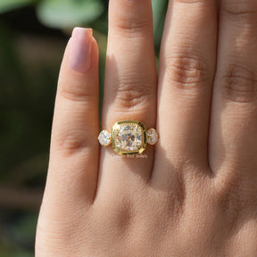 [Yellow Gold Old Mine Cushion Cut Moissanite Ring]-[Golden Bird Jewels]