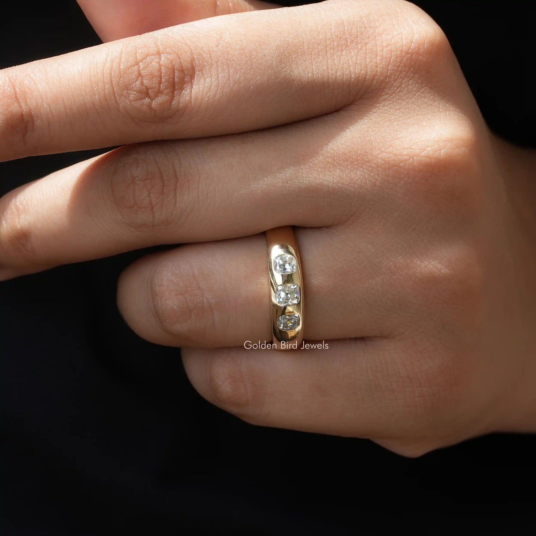 [Colorless Old Mine Cushion Cut Ring]-[Golden Bird Jewels]