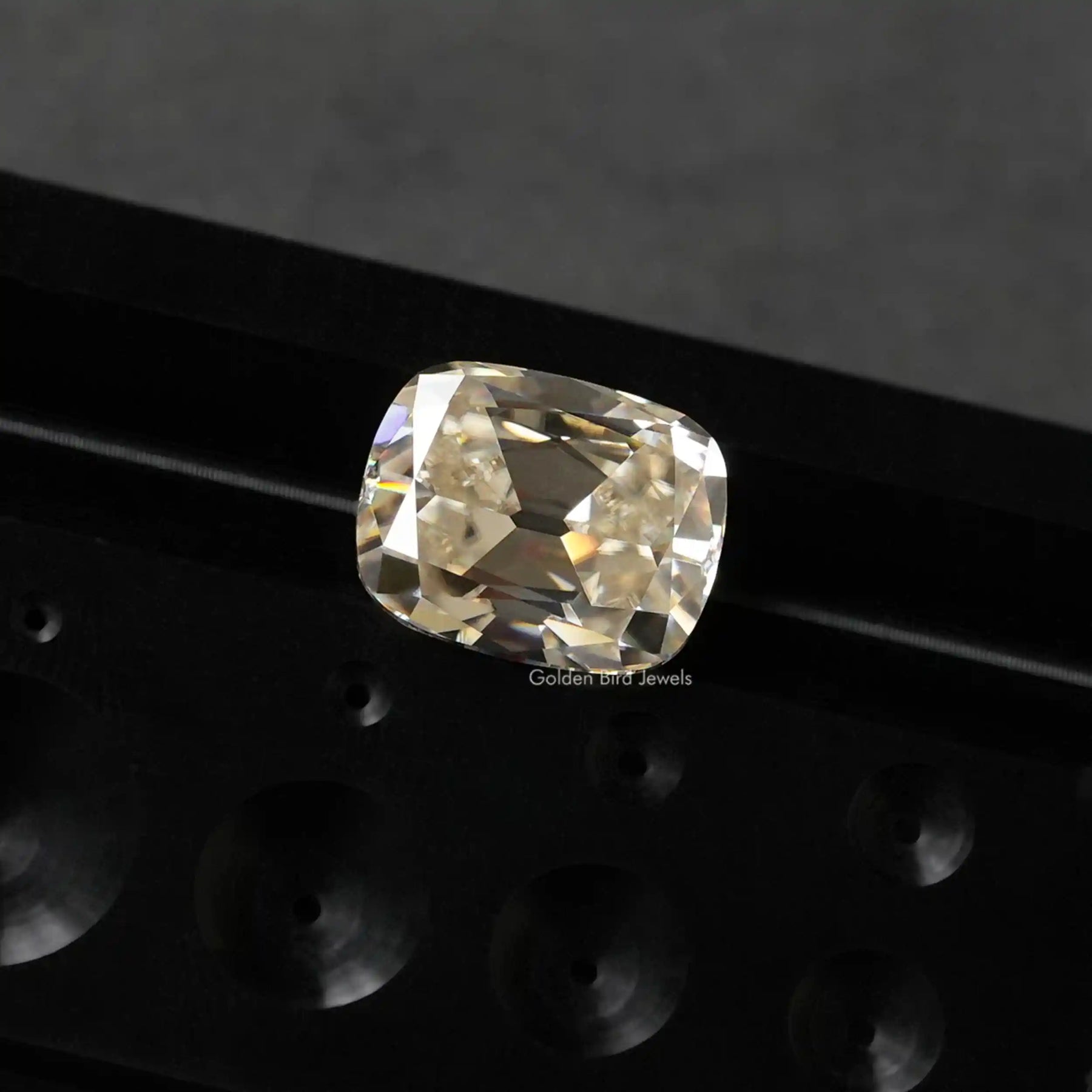 [Old Mine Cushion Cut Stone]-[Golden Bird Jewels]