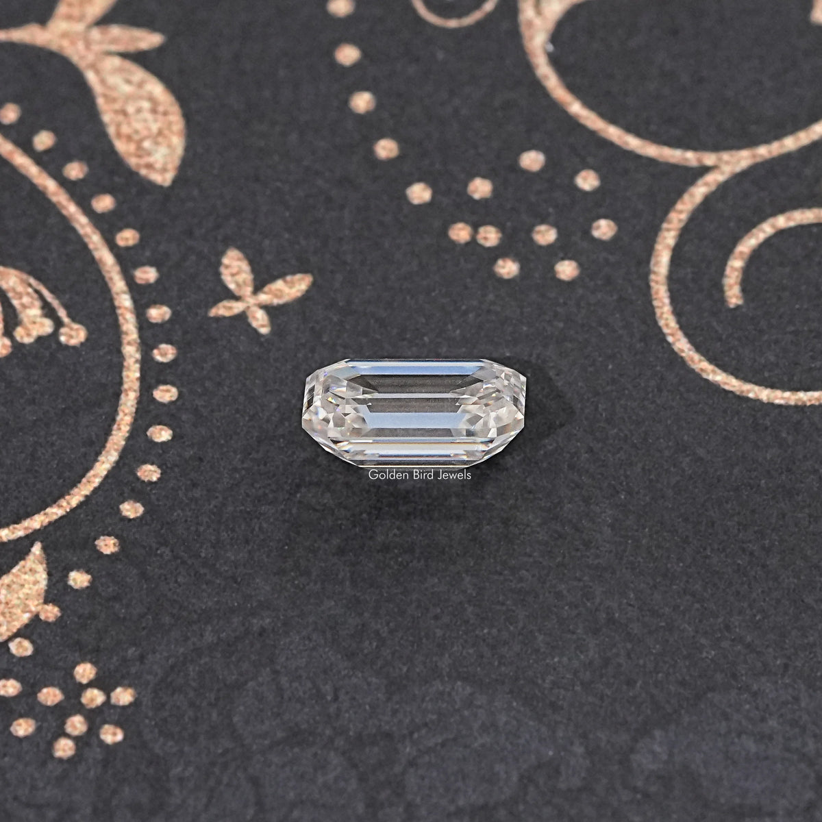 Side View Of Old Mine Emerald Loose Moissanite Stone