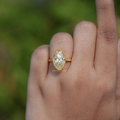 Old Mine Moval Moissanite Milgrain Accent Ring