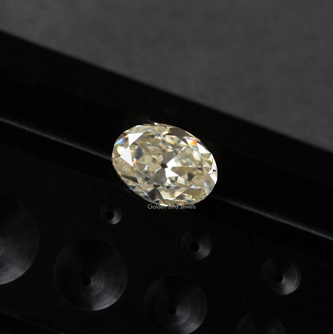 [Old Mine Oval Cut Loose Moissanite]-[Golden Bird Jewels]