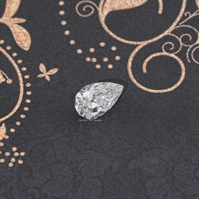 Old Mine Birnenschliff 1,91 Karat Moissanit lose
