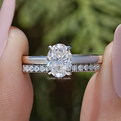 Brautring-Set mit ovalem Diamantschliff