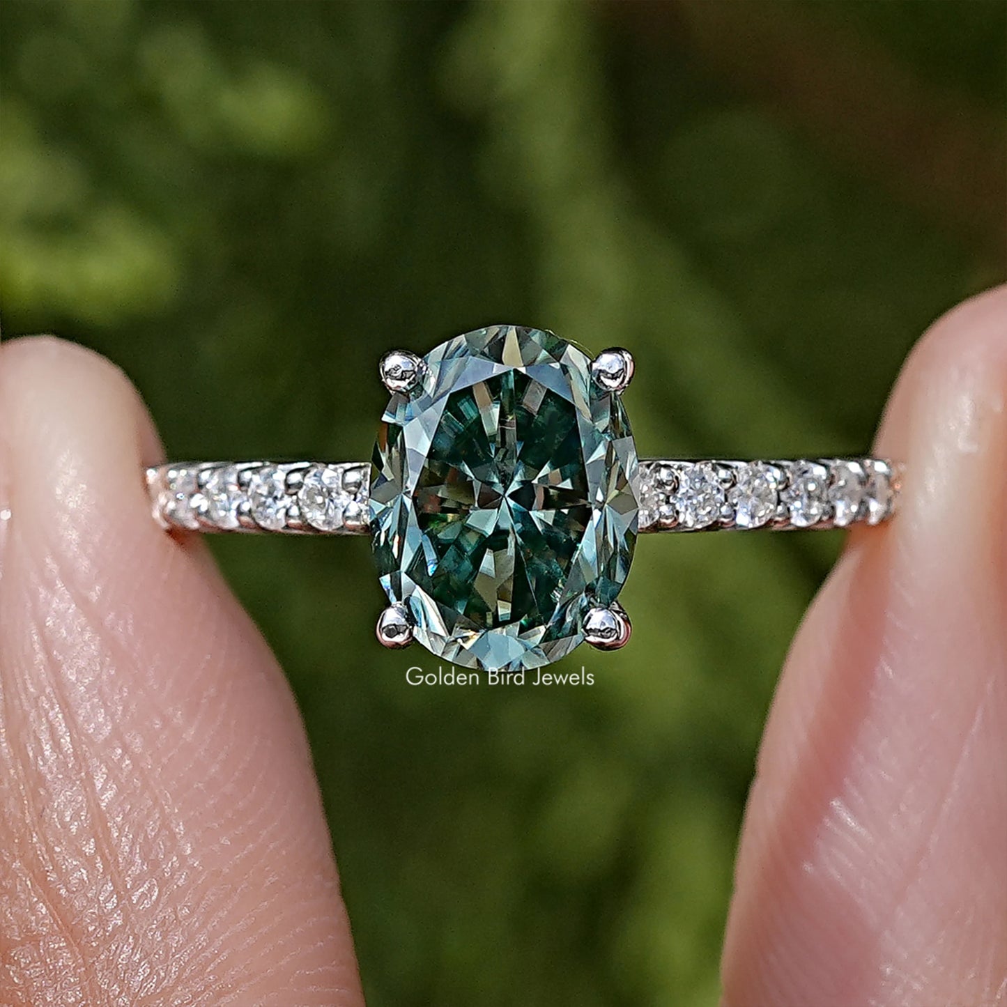 Oval Cut Moissanite Gemstone Solitaire Accent Ring