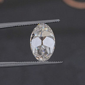 2,50 Karat Old Mine Ovalschliff Moissanit loser Stein