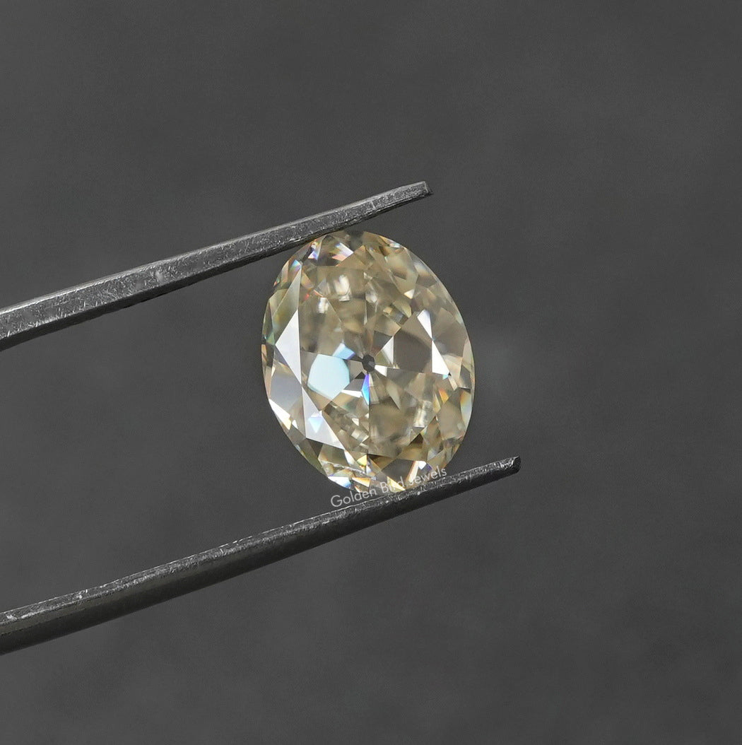 [4 Carat Oval Loose Moissanite Stone]-[Golden Bird Jewels]