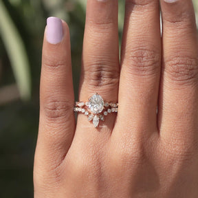 Close-Up View of Oval Cut Moissanite Bridal Ring Set In White Gold