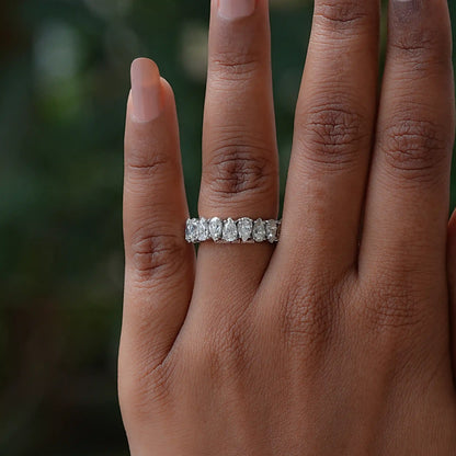 Moissanit-Ring im Birnenschliff für Damen