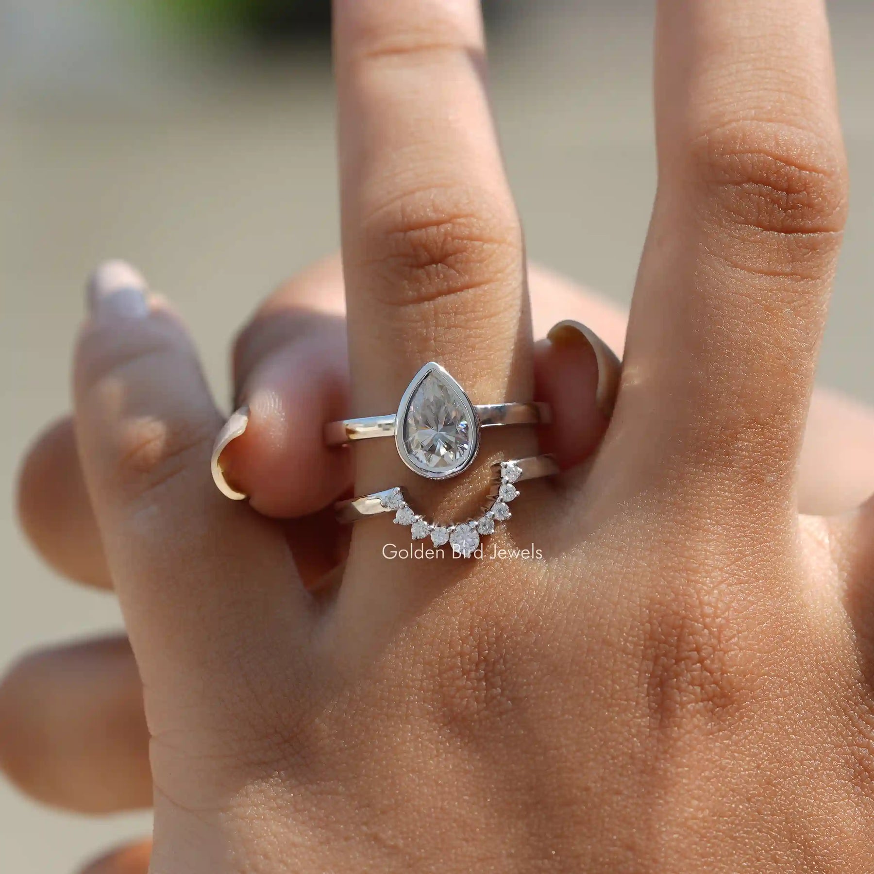 [Moissanite Bridal Ring Set Crafted With Pear Stone]-[Golden Bird Jewels]