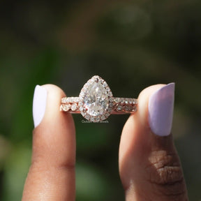 [Pear Cut Moissanite Halo Bridal Ring Set]-[Golden Bird Jewels]