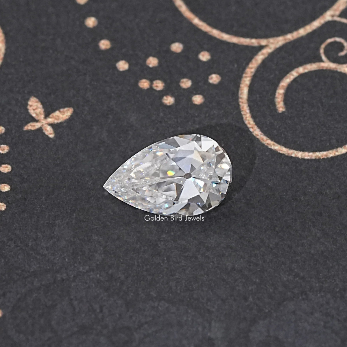 Old Mine Birnenschliff 1,91 Karat Moissanit lose