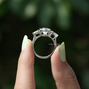 [Lab Grown Pear Cut Diamond Engagement Ring]-[Golden Bird Jewels]