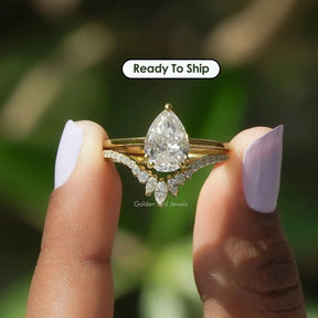 [Pear Shaped Moissanite Bridal Ring With Curved Band]-[Golden Bird Jewels]