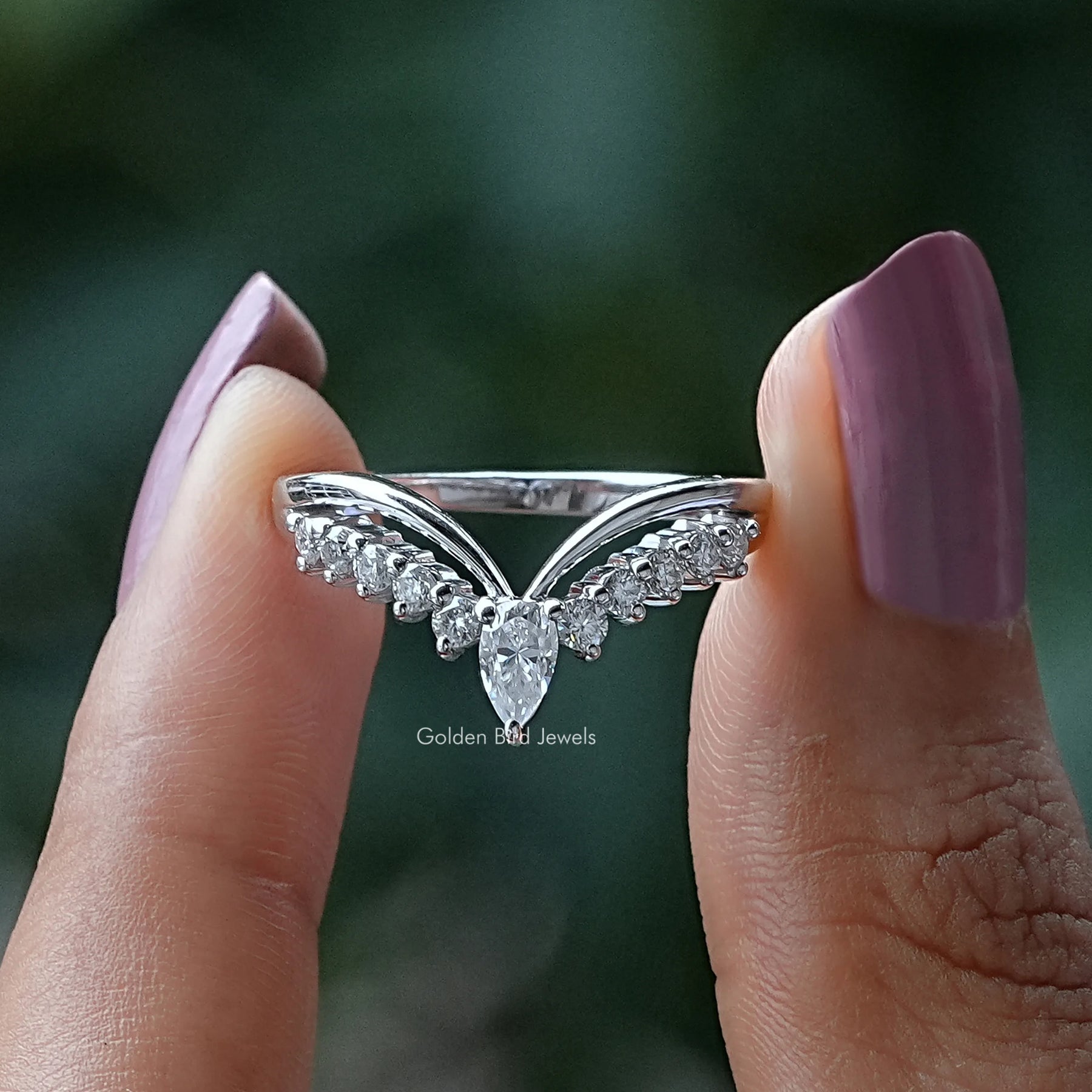 [Pear Shaped Chevron Wedding Band]-[Golden Bird Jewels]