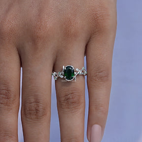 [Oval Cut Accent Stone Engagement Ring]-[Golden Bird Jewels]