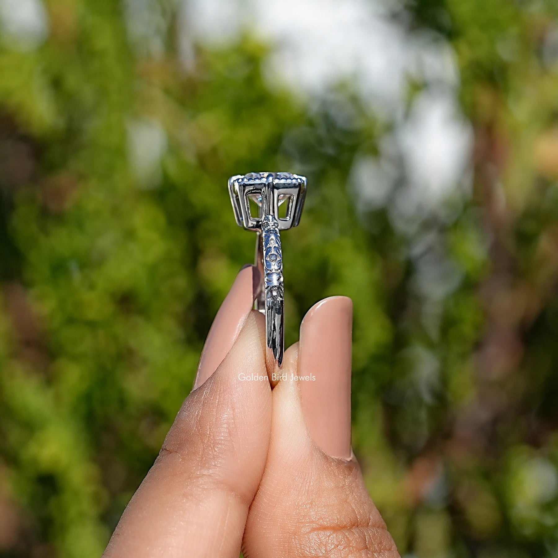 Peruzzi Cut Moissanit Solitär farbloser Ehering