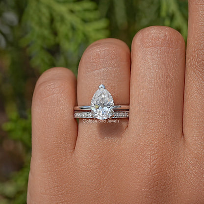 Birnenförmiger Moissanit-Ring mit verstecktem Halo und Ewigkeit-Band