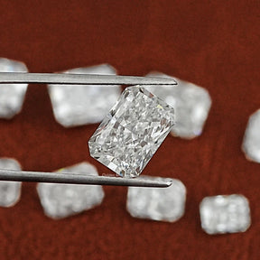 Loose Lab Grown Radiant Cut Diamond