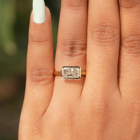 [East West Radiant Cut Moissanite Ring]-[Golden Bird Jewels]