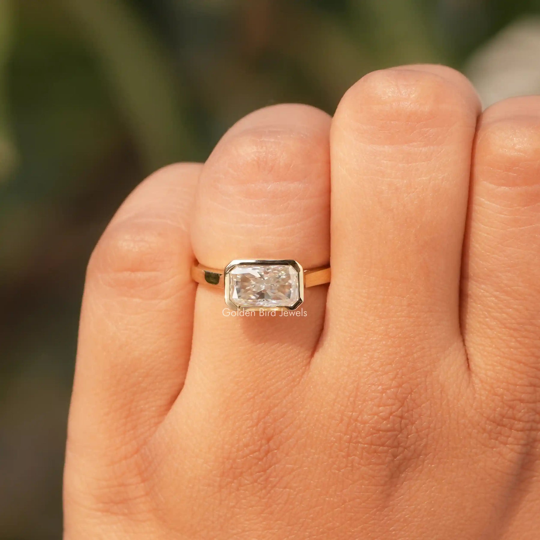 Detailed View Of Moissanite Radiant Cut Solitaire Ring In White Gold