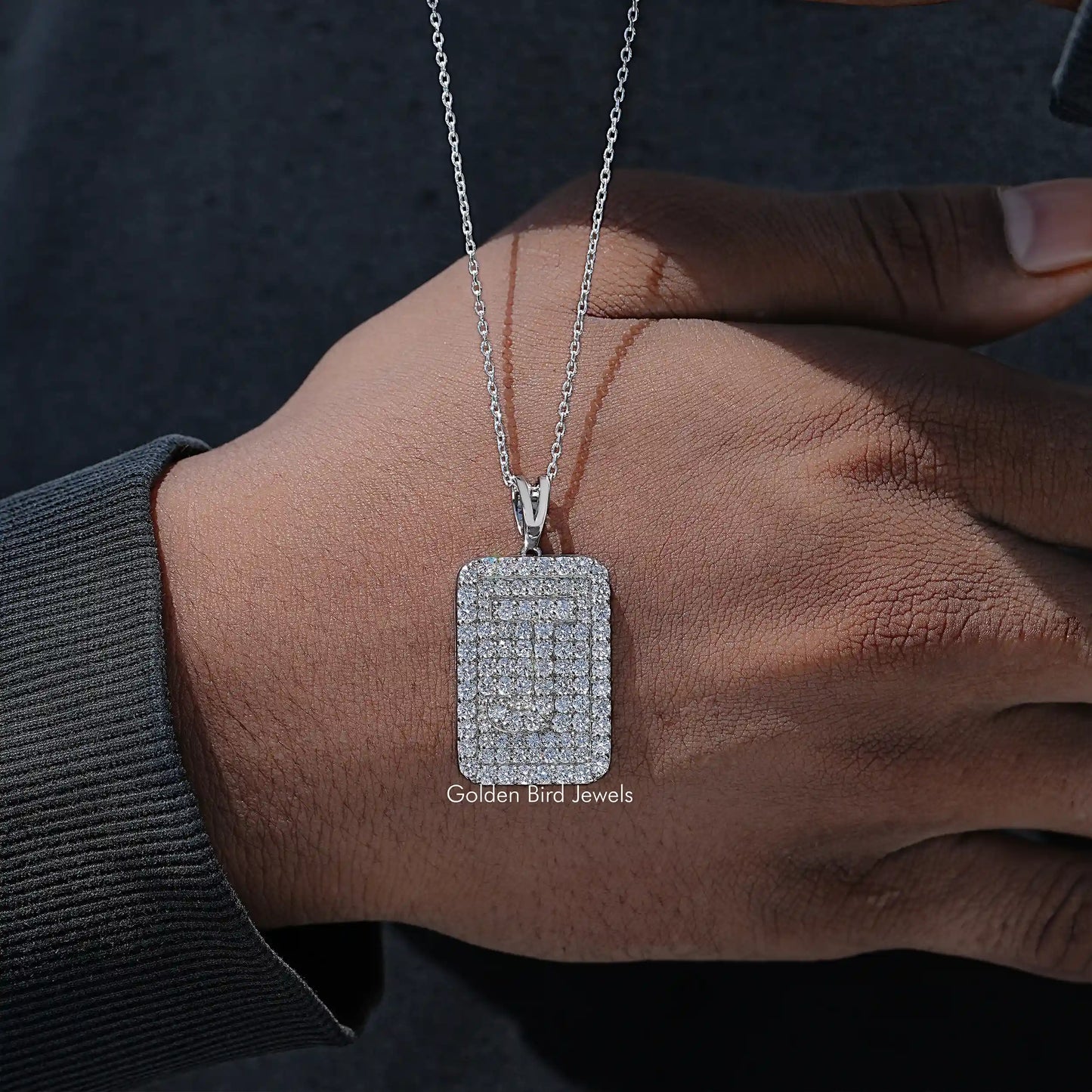Runder Labor-Diamant Buchstabe-Anhänger, individuell gestaltet