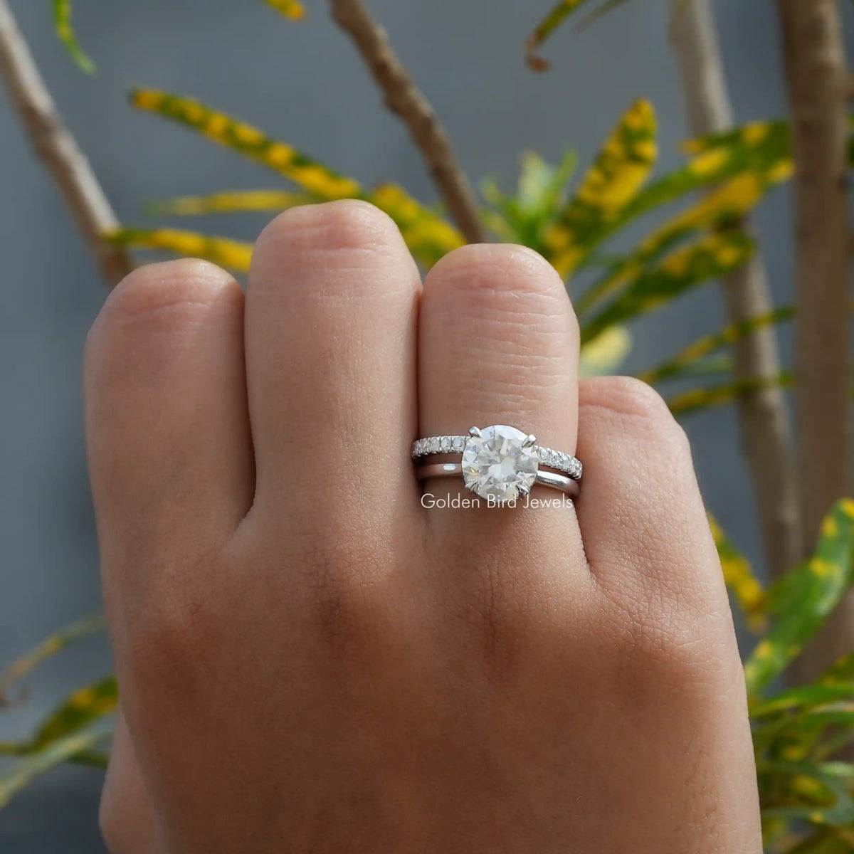 Round Cut Lab Grown Diamond Bridal Ring Set