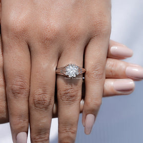 Round Cut Colorless Moissanite Engagement Ring