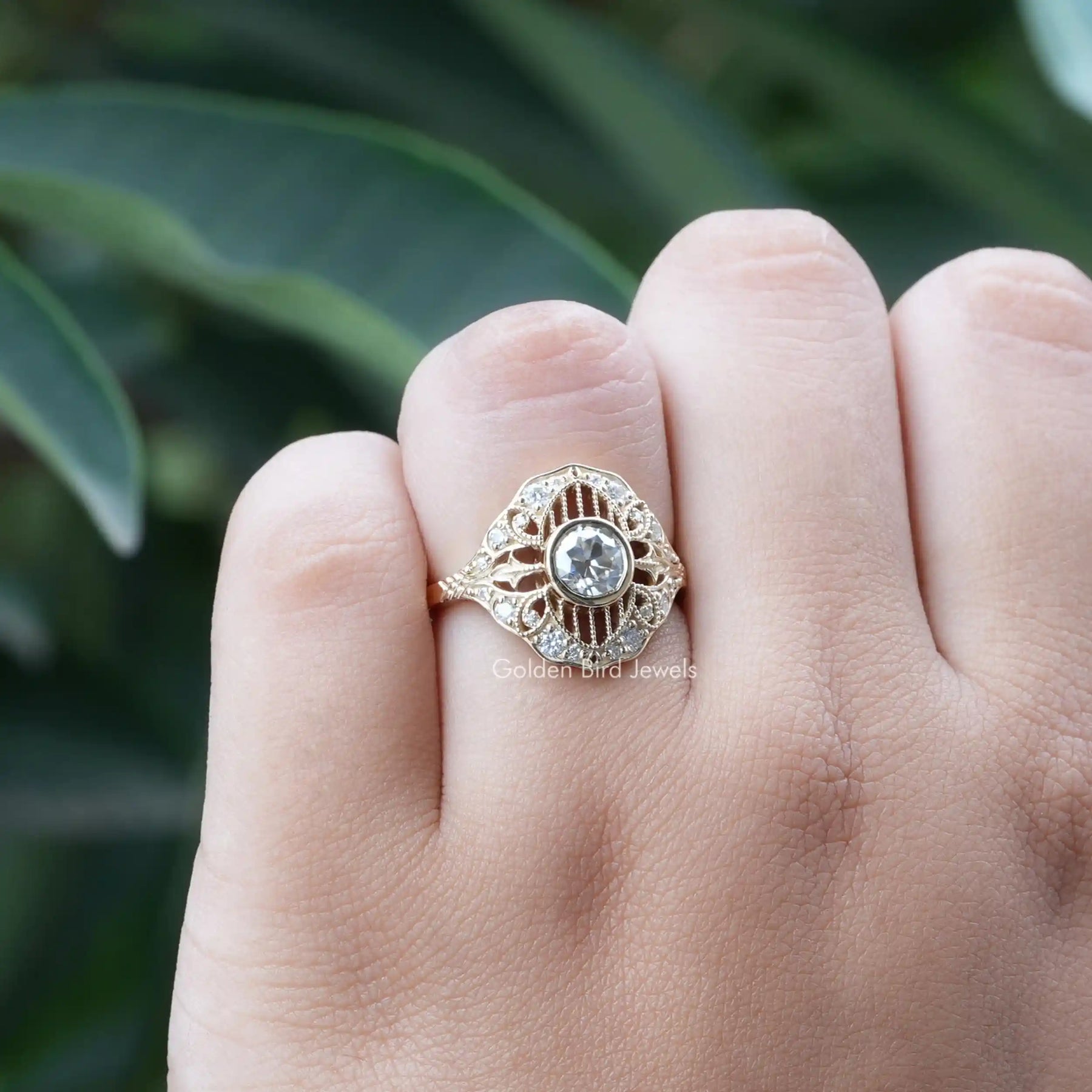 [Moissanite OEC Round Cut Vintage Ring]-[Golden Bird Jewels]