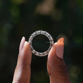 Back View of Diamond Round Cut Eternity Wedding Band In two fingers
