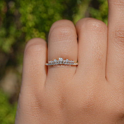 Zierlicher Moissanit-Ring im Rundschliff für Sie