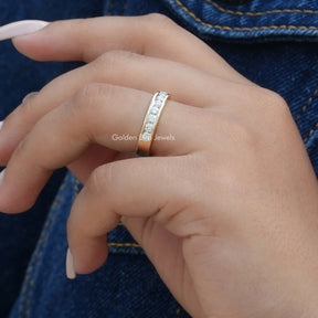 [Cross finger front view of round cut moissanite channel set band made in 14k yellow gold]-[Golden Bird Jewels]