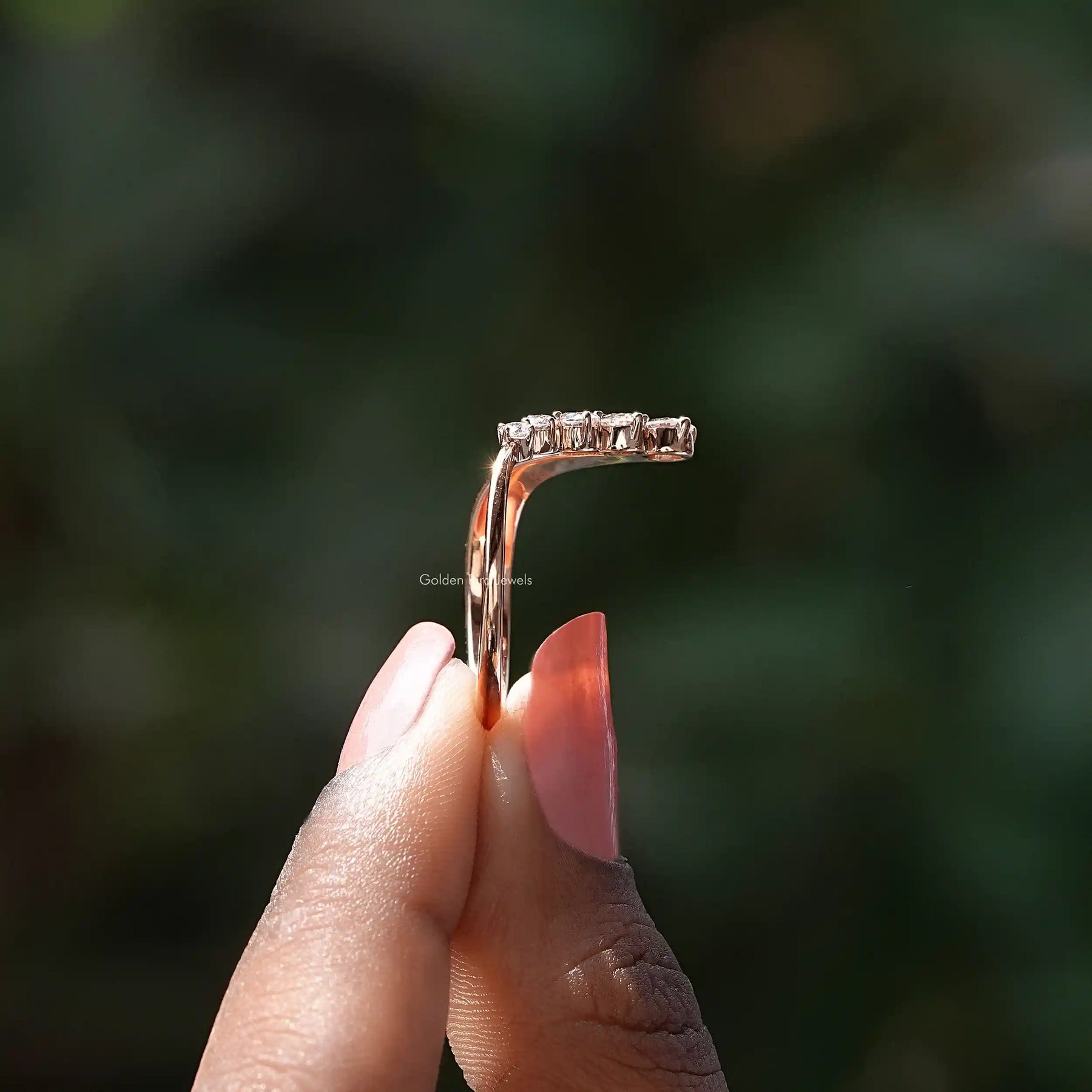 [V-Shaped Round Cut Moissanite Chevron Ring]-[Golden Bird Jewels]