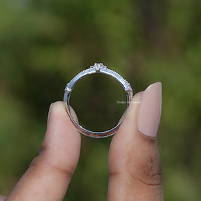 Round Shaped Lab Diamond Curved Distance Band