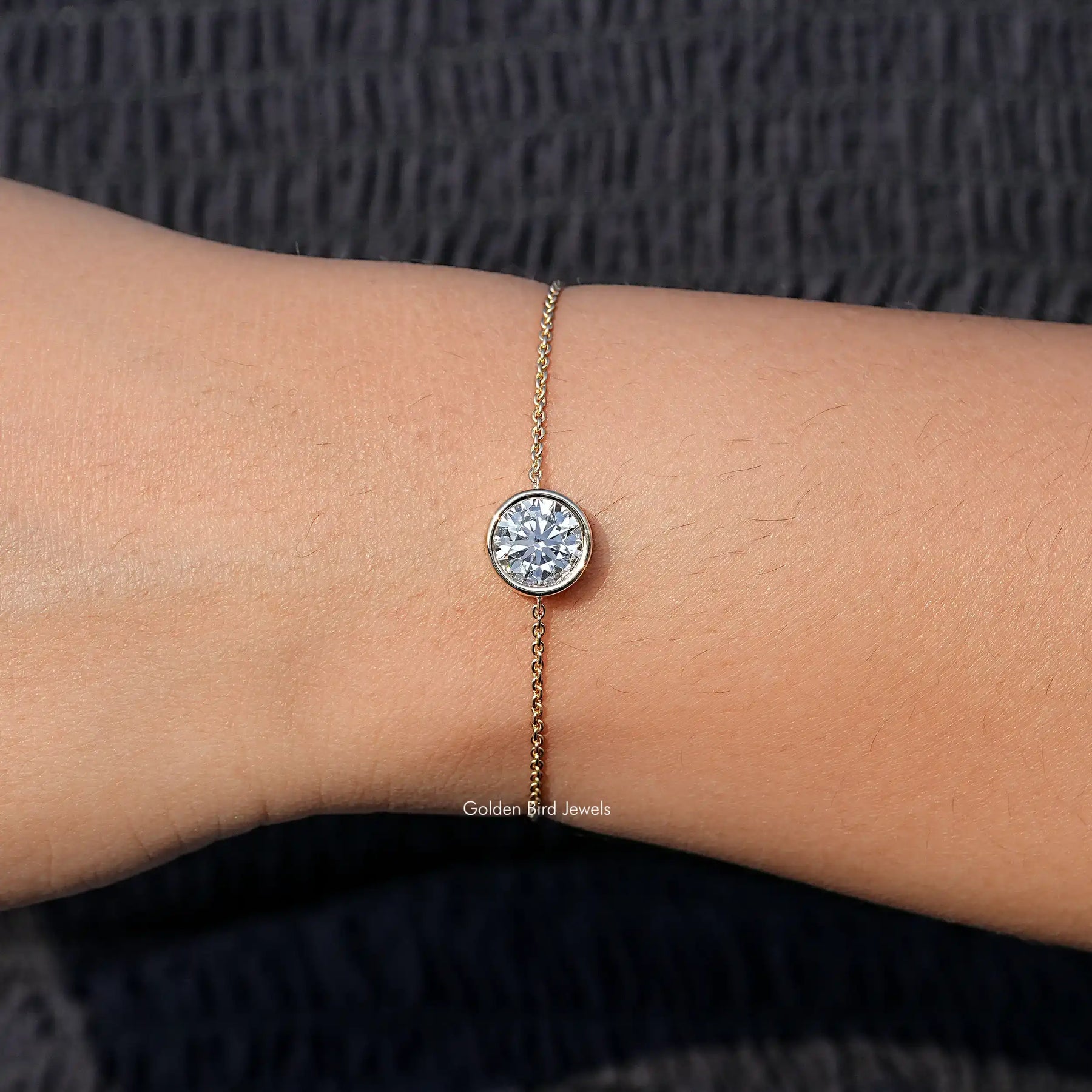 Round Lab Diamond Solitaire Chain Bracelet