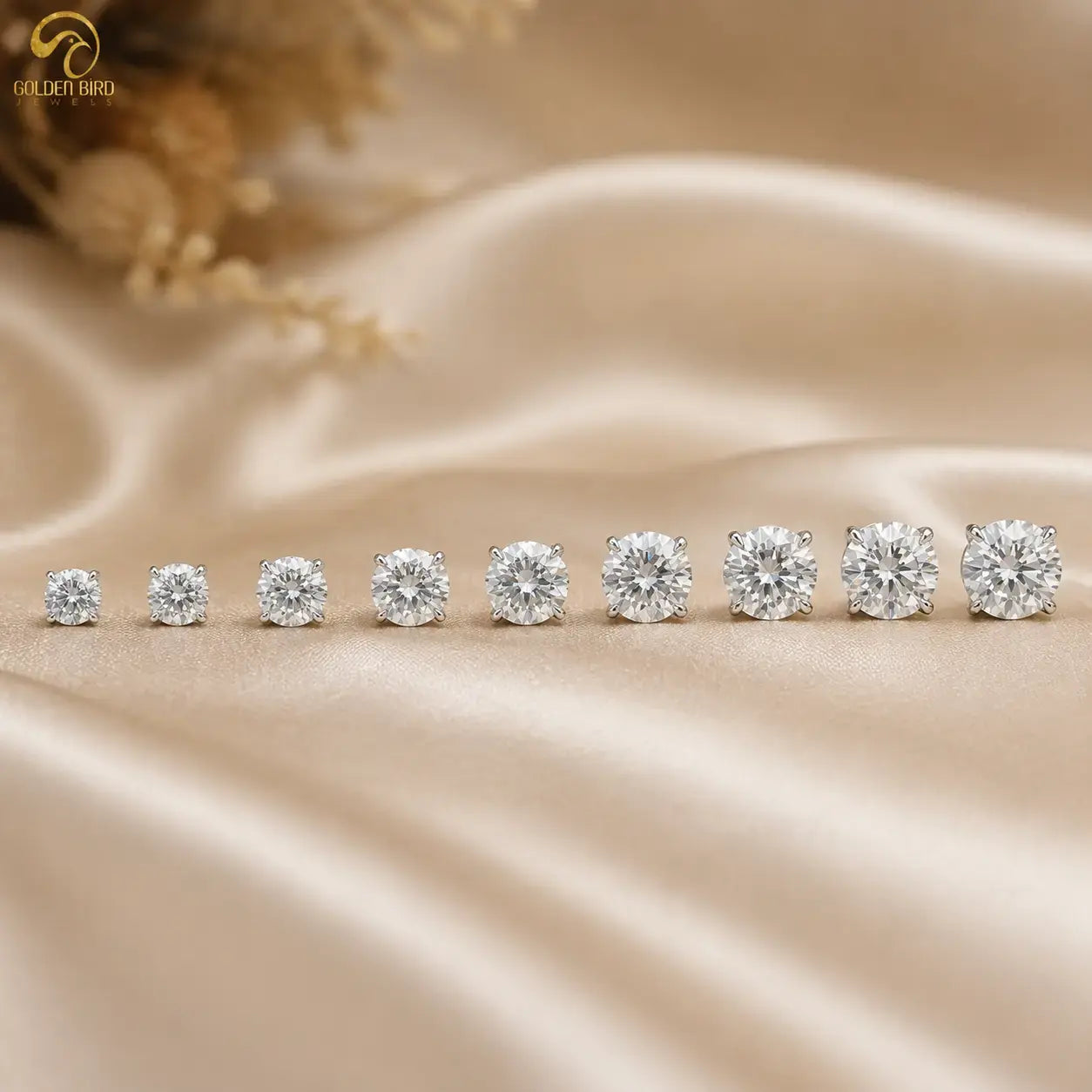 Round Cut Moissanite Solitaire Earring