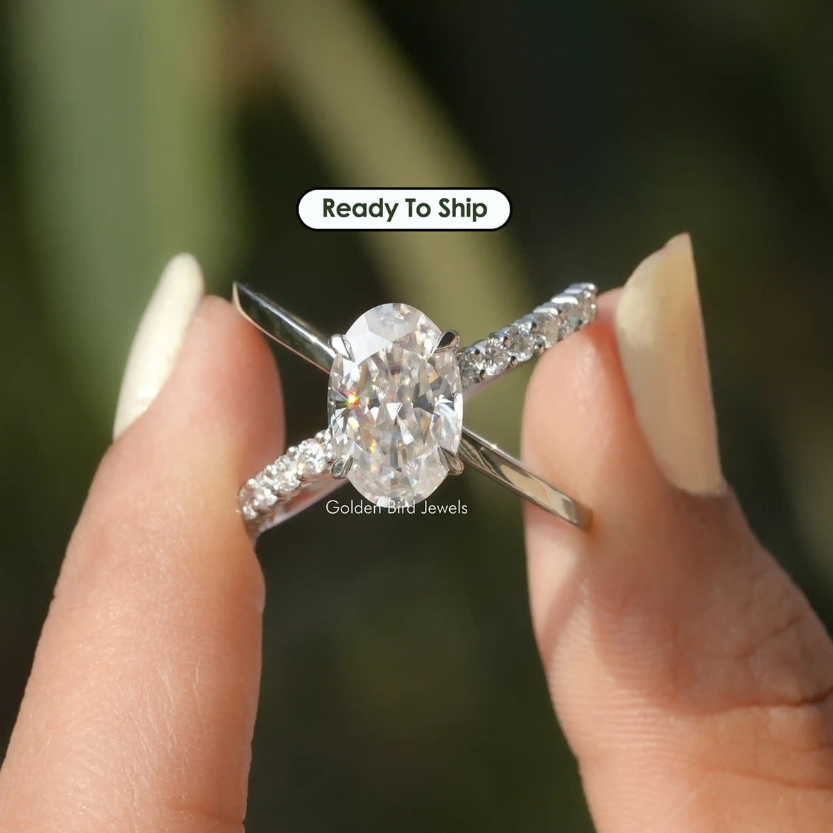 [Crushed Iced Oval Cut Split Shank Engagement Ring]-[Golden Bird Jewels]