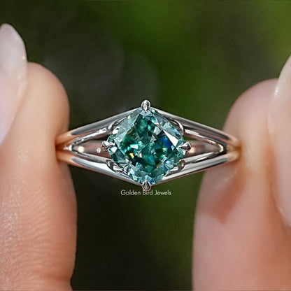 Kissen Moissanit Edelstein Ring mit geteilter Ringschiene