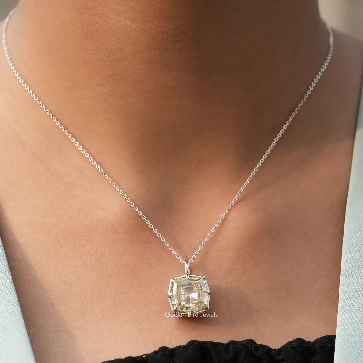 [Step Cut Cushion Moissanite Solitaire Pendant]-[Golden Bird Jewels]