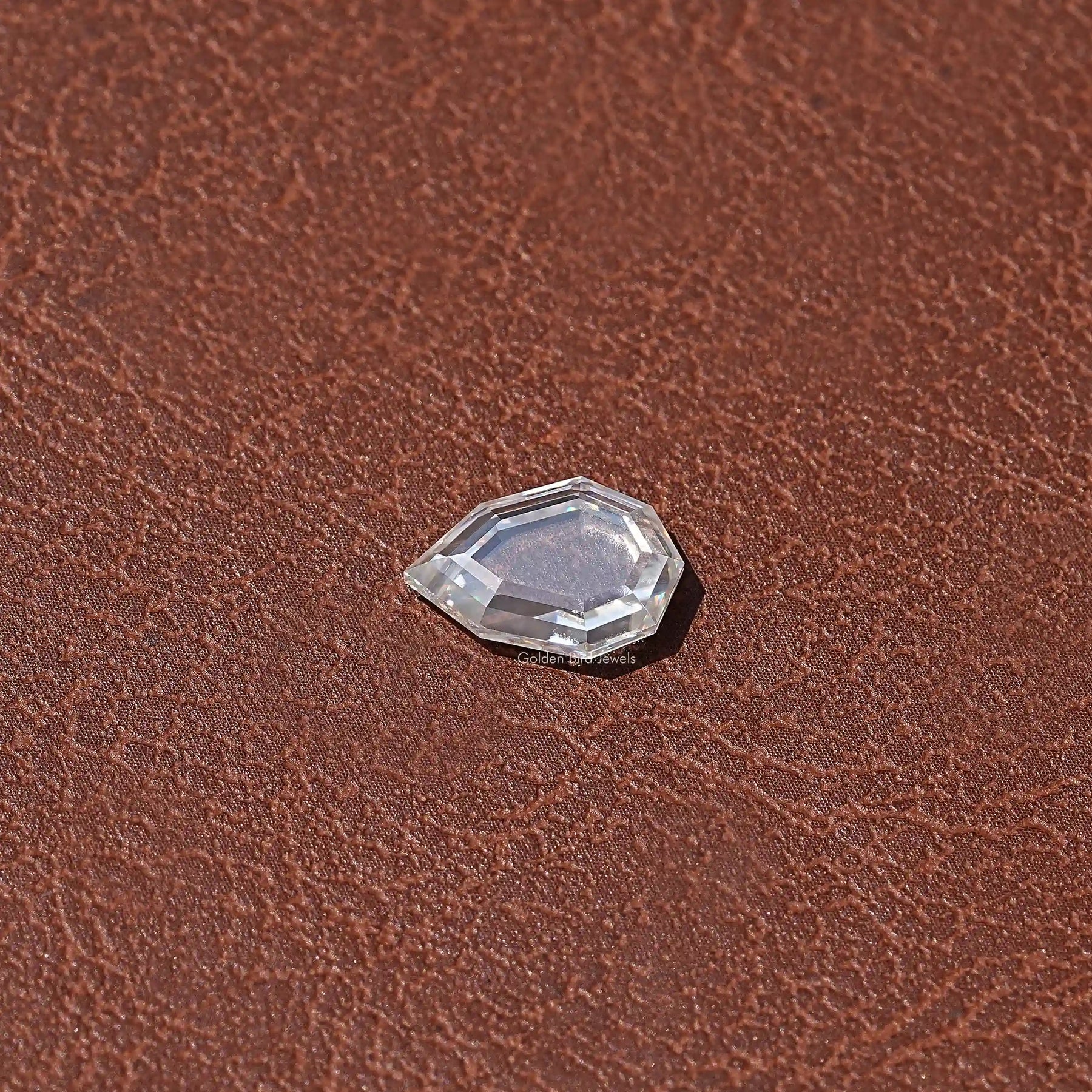 [Pear Cut Loose Stone]-[Golden Bird Jewels]