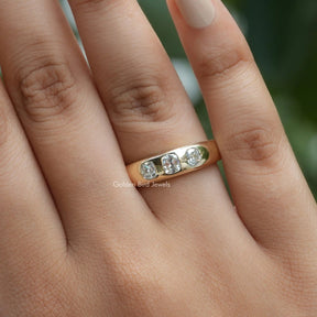 [Colorless Cushion Cut Three Stone Ring]-[Golden Bird Jewels]